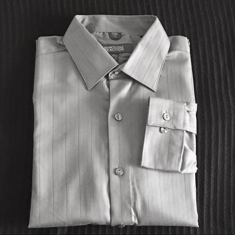Men dress shirt ( 151/2 , 32-33)